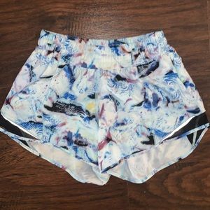 Lululemon Exposure Crystallize Hotty Hot Shorts 4